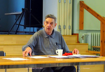 Kokouksen puheenjohtajana Pekka Saarinen